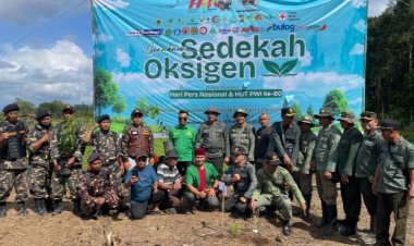 PWI Prakarsai Gerakan Sedekah Oksigen, 500 Peserta Tanam Pohon di Petak 29B RPH Sukorejo